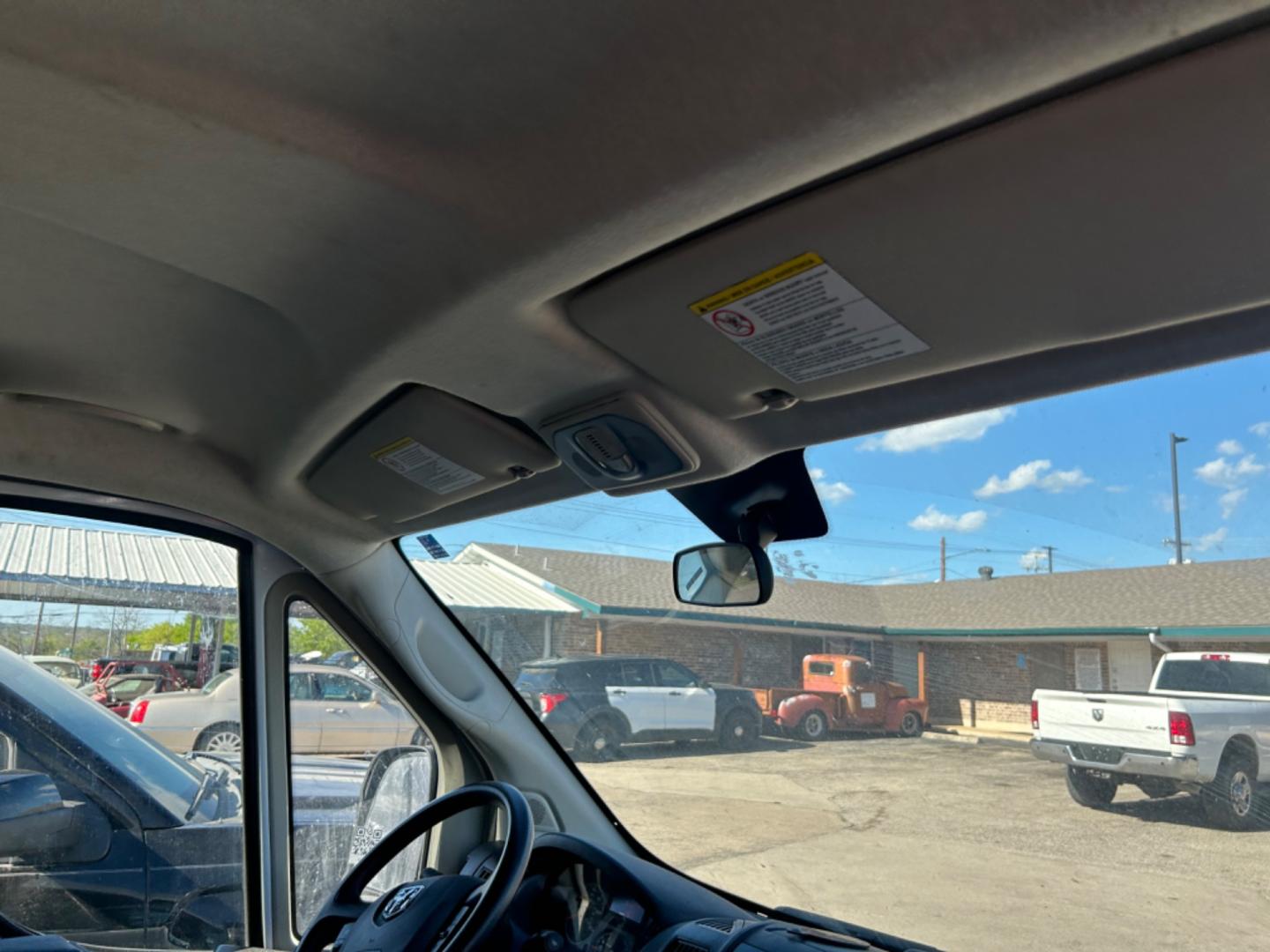 2021 White RAM Promaster 2500 High Roof 159-in. WB (3C6LRVDGXME) with an 3.6L V6 engine, 6A transmission, located at 1687 Business 35 S, New Braunfels, TX, 78130, (830) 625-7159, 29.655487, -98.051491 - Photo#7